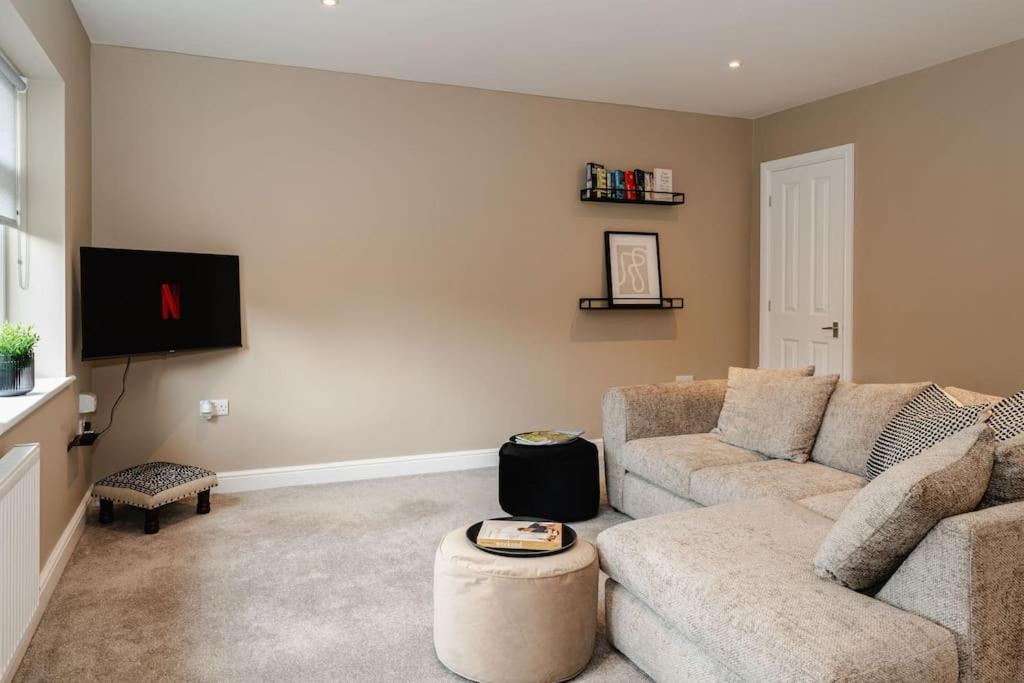 Boutique Apartment - Mazerystays Exley Eksteriør billede